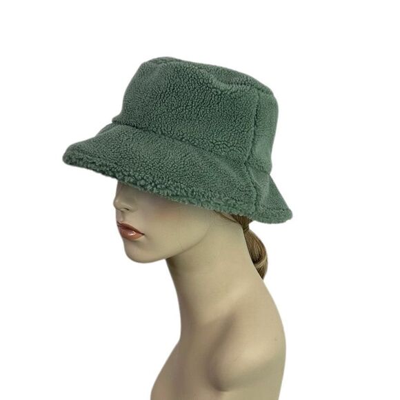 ICHI Denmark Sage Green Fleece Bucket Hat O/S